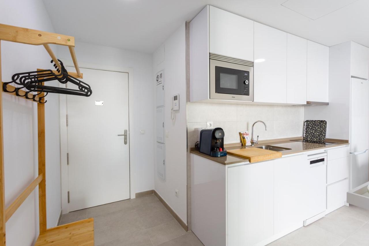 Poseidon Beach Apartment & Parking By Cadiz4Rentals Bagian luar foto